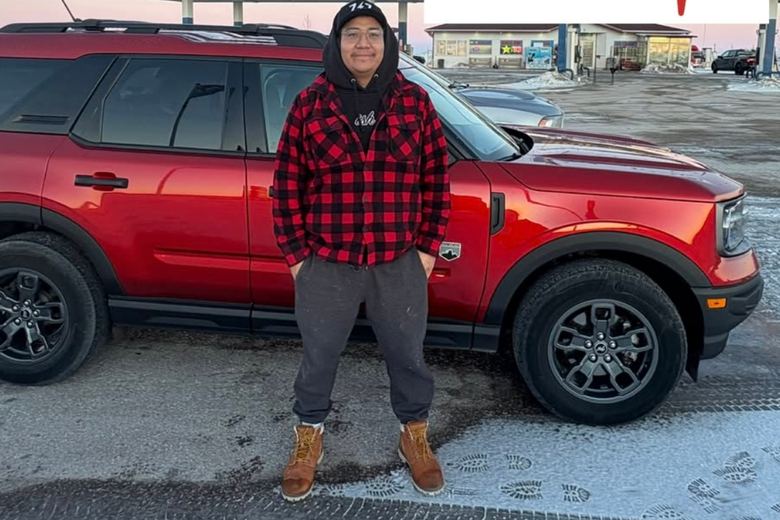 Mattias with his Ford Bronco Sport